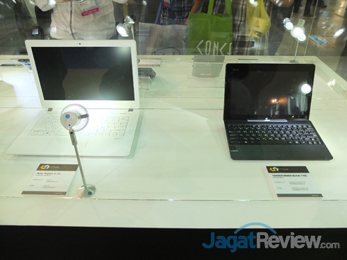 Computex d&i Awards 2014: Jajaran Produk IT Unggulan Ditampilkan 2 d&i awards computex 2014 acer aspire v 13 - asus transformer book t100
