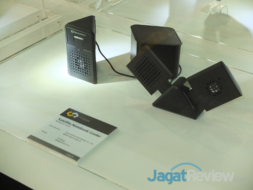 Computex d&i Awards 2014: Jajaran Produk IT Unggulan Ditampilkan 8 d&i awards computex 2014 thermaltake satelite notebook cooler