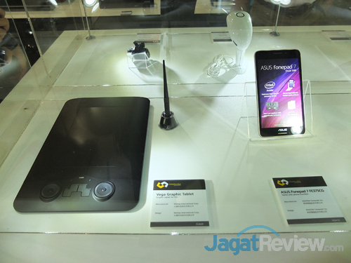 Computex d&i Awards 2014: Jajaran Produk IT Unggulan Ditampilkan 4 d&i awards computex 2014 waltop vega graphic tablet - asus fonepad 7