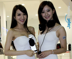 Booth Babes Computex 2014: PART 4 54 feat image BB part 4