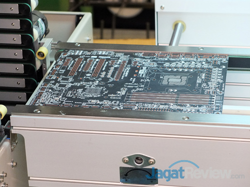 Gigabyte Computex 2014: Mengintip Proses Pembuatan Motherboard 8 gigabyte @computex 2014 factory tour 07