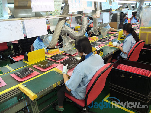 gigabyte @computex 2014 factory tour 23