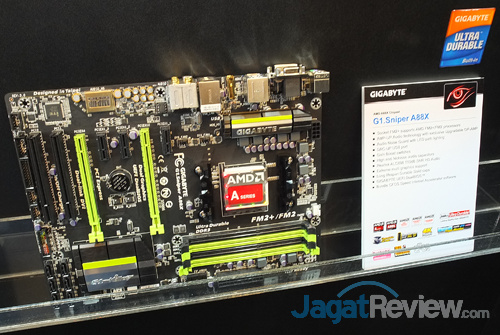 Gigabyte Computex 2014 Showcase: Motherboard G1 Gaming 9 gigabyte @computex2014_day1 08