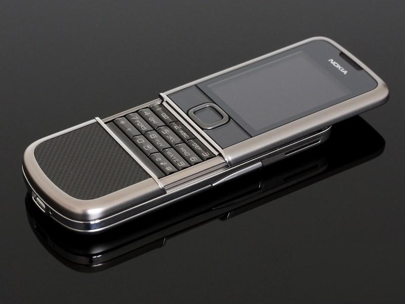 Ponsel Jadul yang Kini Berharga 6 nokia 8800 carbon arte21