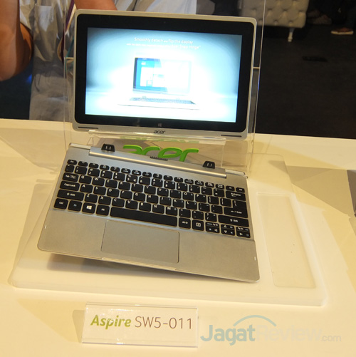 Acer Resmi Perkenalkan Notebook 2-in-1 dan Dua Smartphone Terbaru di Era PC+ 4 DSCF5423