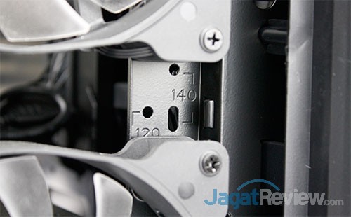 Hands-On Review Casing Corsair Graphite 760T: Produk Terbaru Line-Up Graphite 6 Karena jika diperhatikan pada bagian casing-nya juga di ukir petunjuk untuk pemasangan kipas 120/140 mm