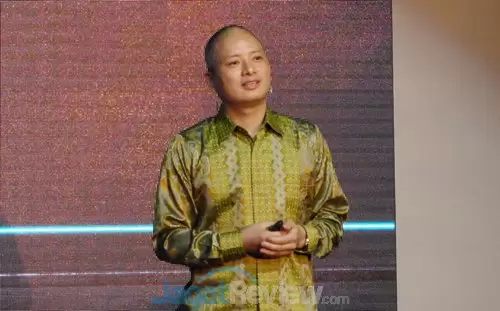 Setahun Masuk Indonesia, Oppo Berharap Jadi Merek Favorit 1 Jet Lee - CEO Oppo Indonesia