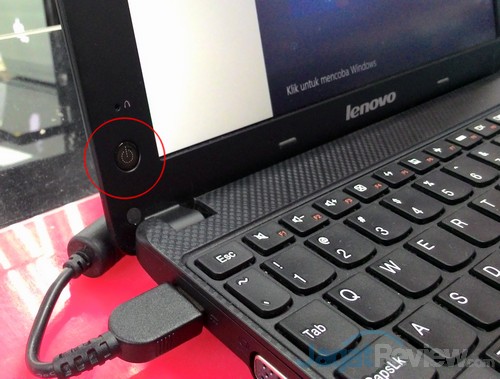 Lenovo E10, Mini Notebook Intel dengan Windows 8.1 yang Murah 2 Lenovo E10 1