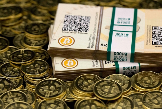 Turis yang Berkunjung ke Amerika Harus Laporkan BitCoin Mereka 27 bitcoin