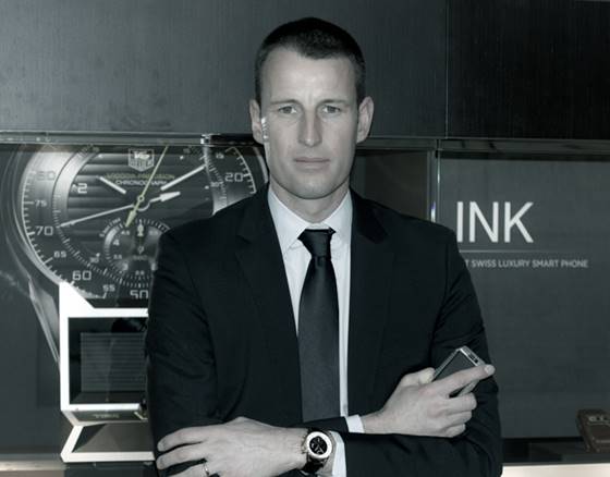 Demi iWatch, Apple Bajak Petinggi Tag Heuer 13 iwath