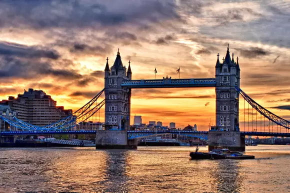 London Dijanjikan Jadi yang Pertama Menikmati 5G 17 london