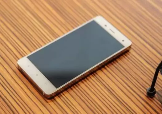 Xiaomi Resmi Luncurkan Mi4 8 mi41