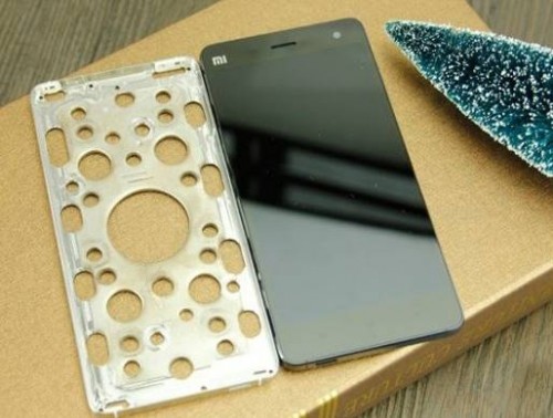 Xiaomi Buka Pre-Order Mi4 di Italia 1 mi4