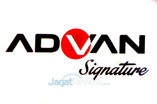 Advan Signature Logo