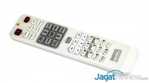 Hands-On Review BenQ MX823ST: Proyektor Short Throw Kaya Fitur Penghematan Daya 3 BenQ MX823ST - 03