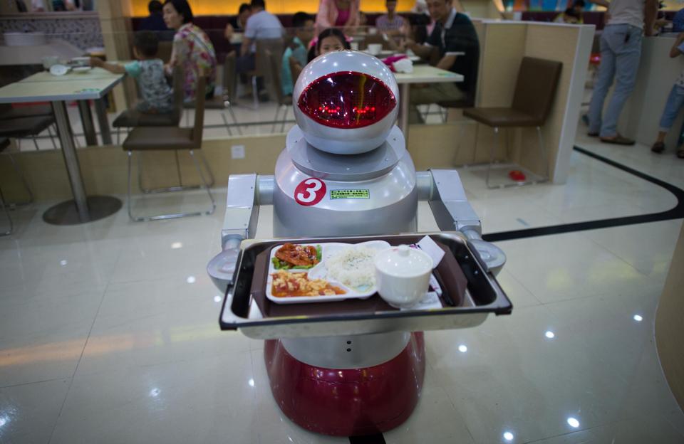 Restoran Cina ini Gunakan Robot untuk Melayani Tamu 11 Part HKG Hkg10088595 1 1 0
