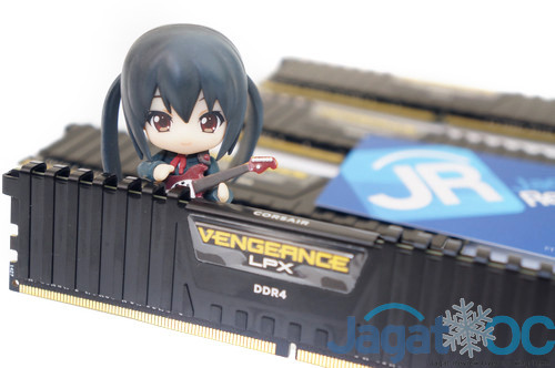 Hands-on DDR4: Corsair Vengeance LPX 16GB(4x4GB) DDR4-2800Mhz C16 8 VengeanceLPX_13