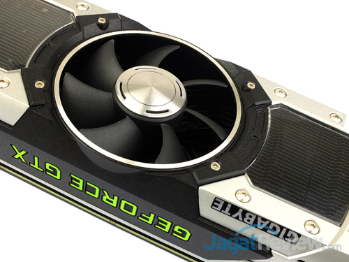 Review Gigabyte GeForce GTX TITAN Z: Dual-GPU Mewah, Kencang, & Bertenaga 5 gigabyte nvidia gtx titan z fan
