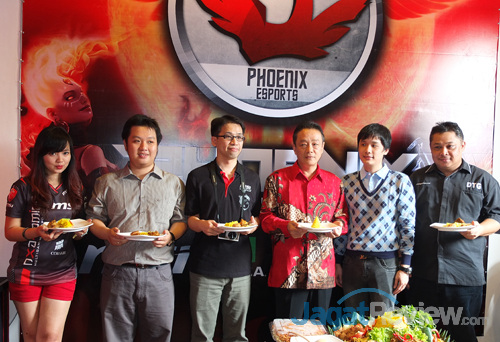 Phoenix E-Sport Arena Siap Bantu Kembangkan E-Sport di Indonesia 8 phoenix esport arena grand opening 01