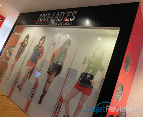 Phoenix E-Sport Arena Siap Bantu Kembangkan E-Sport di Indonesia 6 phoenix esport arena grand opening 02