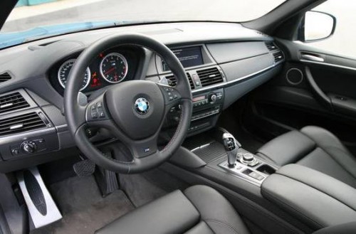 BMW Luncurkan Mobil Anti Peluru AK-47 di Rusia 2 BMW 2