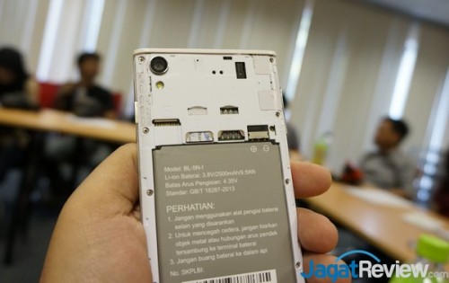 Unboxing Smartfren Andromax V3S: Smartphone Untuk Pencinta Selfie 11 !_DSC2958