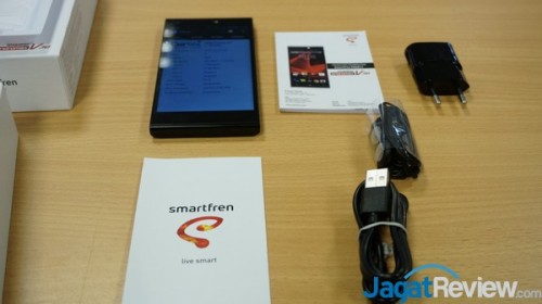 Unboxing Smartfren Andromax V3S: Smartphone Untuk Pencinta Selfie 4 _DSC2965