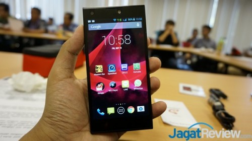 Unboxing Smartfren Andromax V3S: Smartphone Untuk Pencinta Selfie 5 _DSC2967