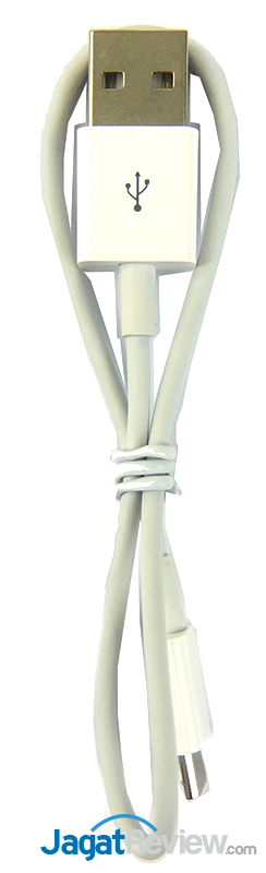 Hands-On Review ADATA PV110 Power Bank - Desain Elegan dengan Kapasitas Besar 8 DSCF0377