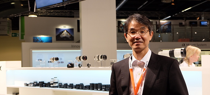 Sony Akan Tetap Kembangkan Lensa Kamera A-Mount 1 Sony