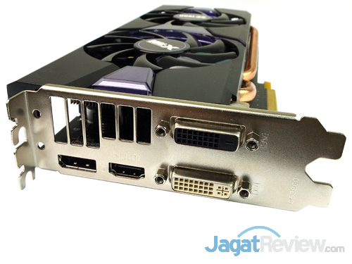 Review Sapphire Dual-X Radeon R9 285 OC: Murah dengan Feature AMD R9 Kelas Atas 9 sapphire dual-x amd radeon r9 285 display connectors