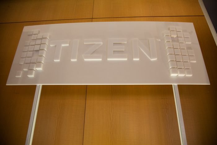 Samsung Akan Luncurkan Smartphone Tizen untuk Entry Level 1 tizen phone111