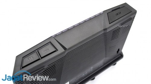 Preview Router Asus RT-AC87U: Gagah dengan 4 Antena Unik 10 Asus RT-AC87U - 10