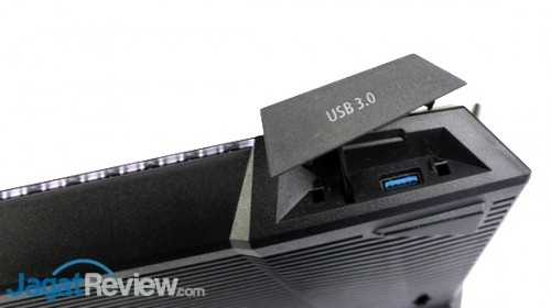 Preview Router Asus RT-AC87U: Gagah dengan 4 Antena Unik 11 Asus RT-AC87U - 11