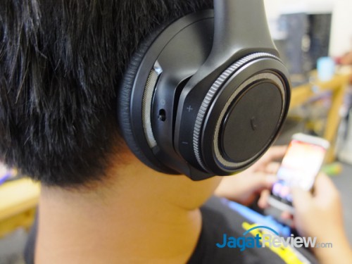 Hands-On Plantronics BackBeat Pro: Headphone Wireless Kaya Fitur dengan Ketahanan Baterai Tinggi 11 BackBeat-Pro-19