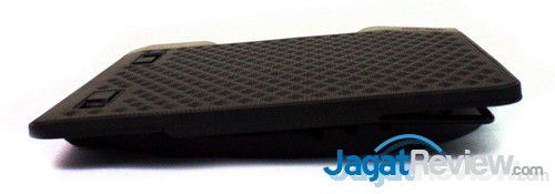 Hands-On Review Cooler Master ErgoStand III: Notebook Cooler yang Kaya Fitur 2 Cooler Master Ergostand III_11