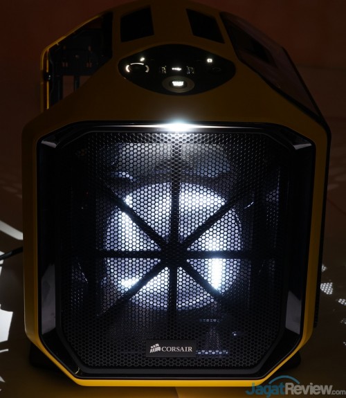 Hands-On Review Corsair Graphite 380T: Casing Gaming Mini-ITX Premium 3 Corsair Graphite 380T review 12
