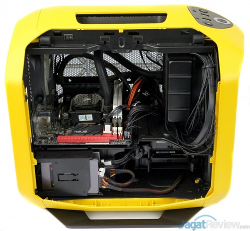 Hands-On Review Corsair Graphite 380T: Casing Gaming Mini-ITX Premium 7 Corsair Graphite 380T review 7