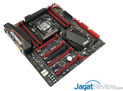 Preview ASUS Rampage V Extreme: Motherboard X99  DSC08543