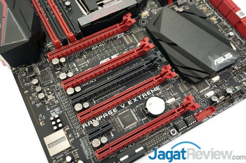 Preview ASUS Rampage V Extreme: Motherboard X99 DSC08548