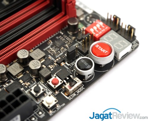 Preview ASUS Rampage V Extreme: Motherboard X99 DSC08558