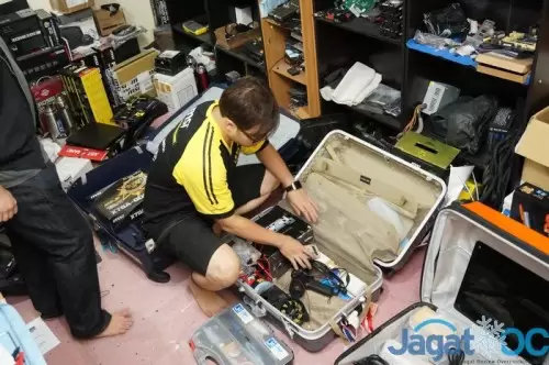 JagatReview Overclocking Team Berangkat ke MSI MOA 2014 Final 6 DSC08898