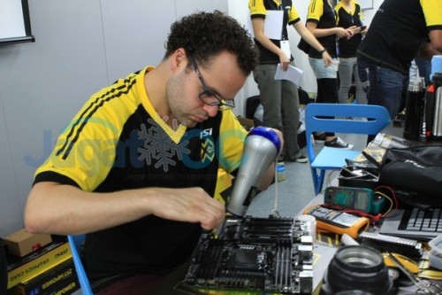 Live Report Day 2: MSI MOA 2014 IMG_1109