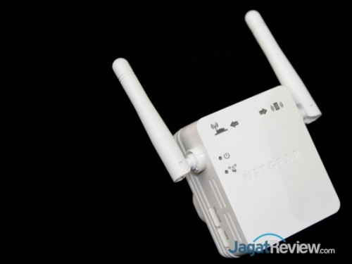 Hands-On Netgear WN3000RP: Range Extender Mungil nan Praktis 4 Netgear WN3000RP - 03