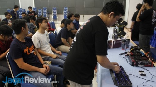 Seminar Overclocking APU AMD untuk Persiapan AOCC di UMN 4 OC Workshop - 04