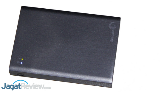 Review Seagate Wireless Plus 2TB: Wireless Storage dengan Dukungan Cloud 14 Seagate Wireless Plus 08