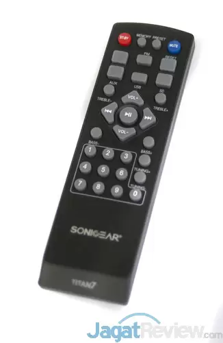 Hands-On Review SonicGear TITAN 7: Fitur Memadai, Suara Menggelegar 5 SonicGearTitan7_Remote