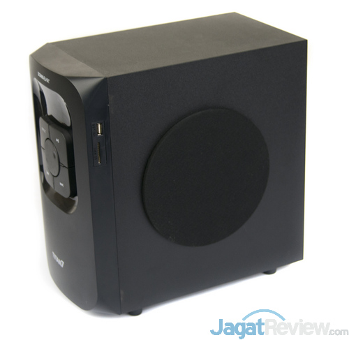 Hands-On Review SonicGear TITAN 7: Fitur Memadai, Suara Menggelegar 3 SonicGearTitan7_Side_SubWoofer1