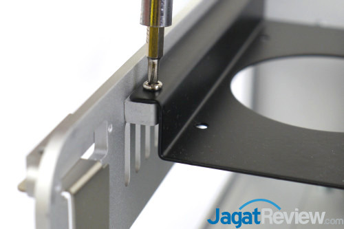 Review Streacom FC8 Evo: Casing Mini-ITX untuk PC Fanless 4 StreacomFC8Evo_26B