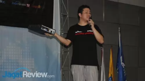 Perkenalan Teknologi Terkini di Techno Update Univ. Multimedia Nusantara 8 Techno Update AMD - 13